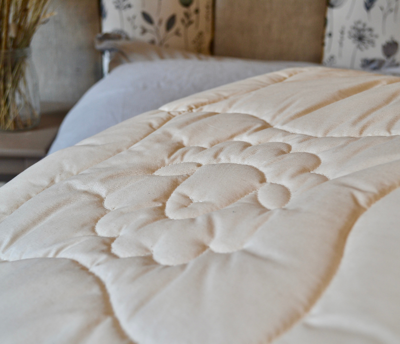Couette en laine | Couette en laine toutes saisons | laine-et-compagnie.fr